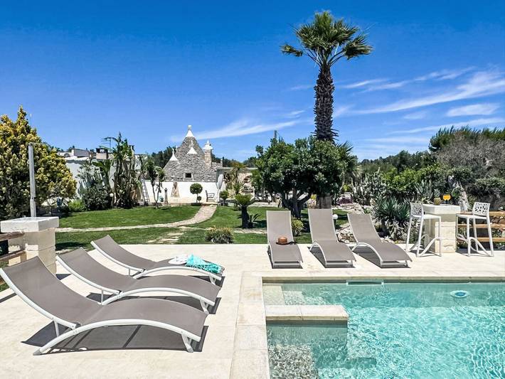 Agriturismo per 5 persone, con Giardino e Piscina a San Michele Salentino