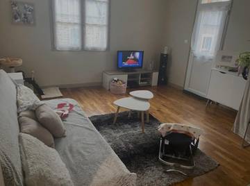 Gîte pour 6 personnes, avec terrasse à Châteauneuf-d'Ille-et-Vilaine