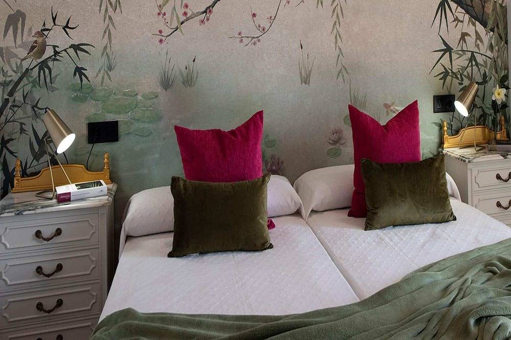 Villa in Sanxenxo with Pool & Sea Views in Portonovo, Sanxenxo