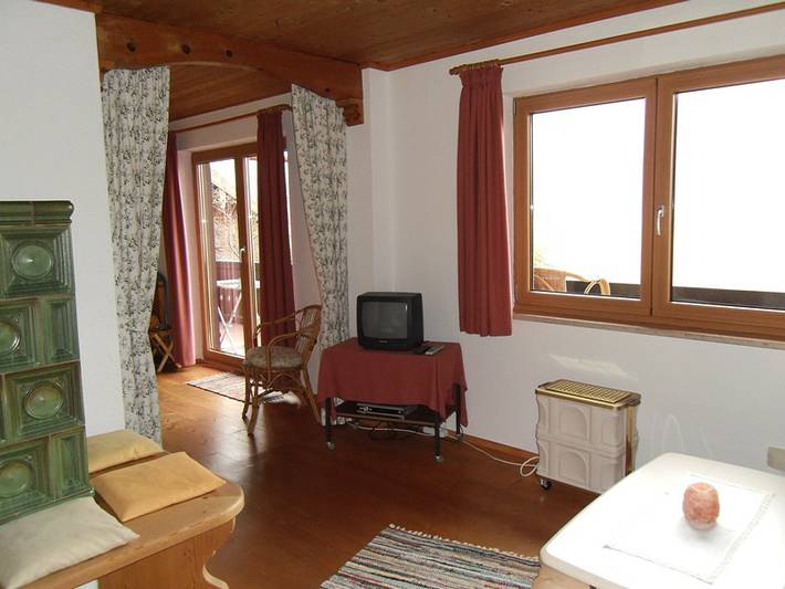 Ganze Ferienwohnung, Ferienwohnung Zellner - Ferienwohnung- 3 Personen, 54qm, 1 Schlafzimmer, Balkon in Schleching, Bayerische Alpen