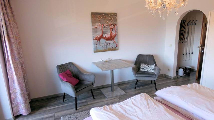 Doppelzimmer 3 - Dusche, Wc, Balkon in Fischen, Bayerisch Schwaben