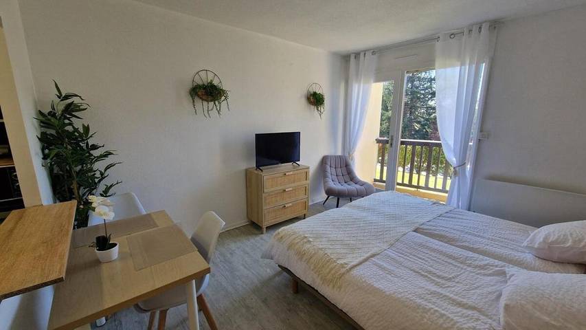 Gîte pour 2 personnes, avec balcon dans Thermes Borda