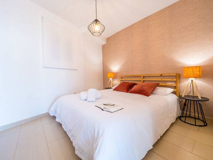 Ganze Wohnung, Ferienwohnung für 4 Personen mit Terrasse in Málaga (Este), Malaga