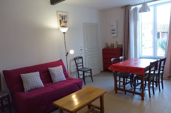 Gîte pour 5 personnes, avec Terrasse et Jardin