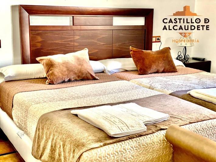 Hôtel pour 2 personnes, avec Terrasse et Vue à Alcaudete