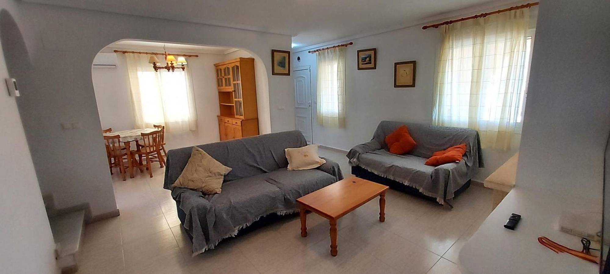 Villa 'Bélgica en Gran Alacant' con piscina privada, Wi-Fi y aire acondicionado in Santa Pola, Costa Blanca