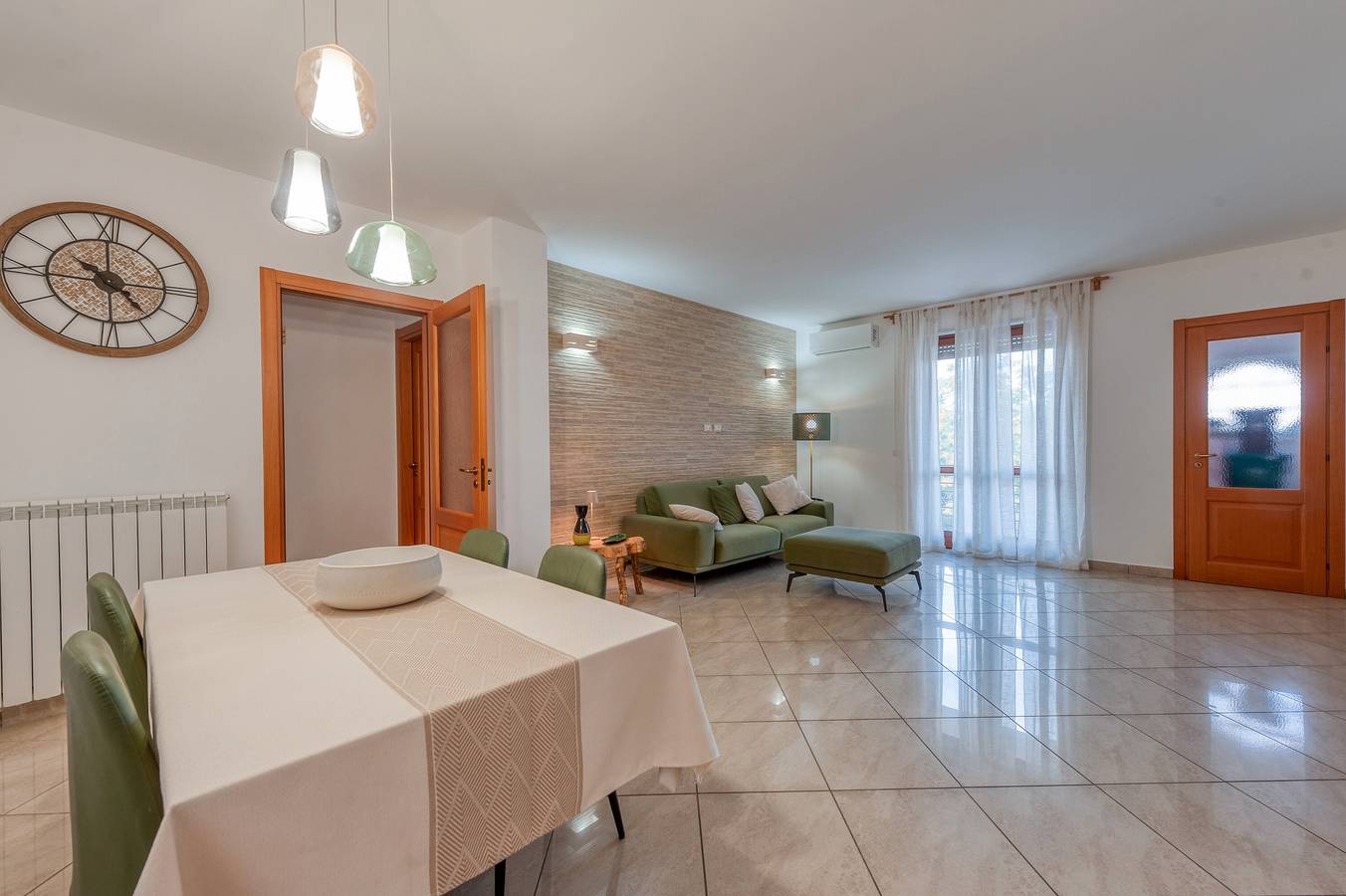 Apartamento entero, Apartamento 'Green' con balcón y aire acondicionado in Lecce, Provincia de Lecce