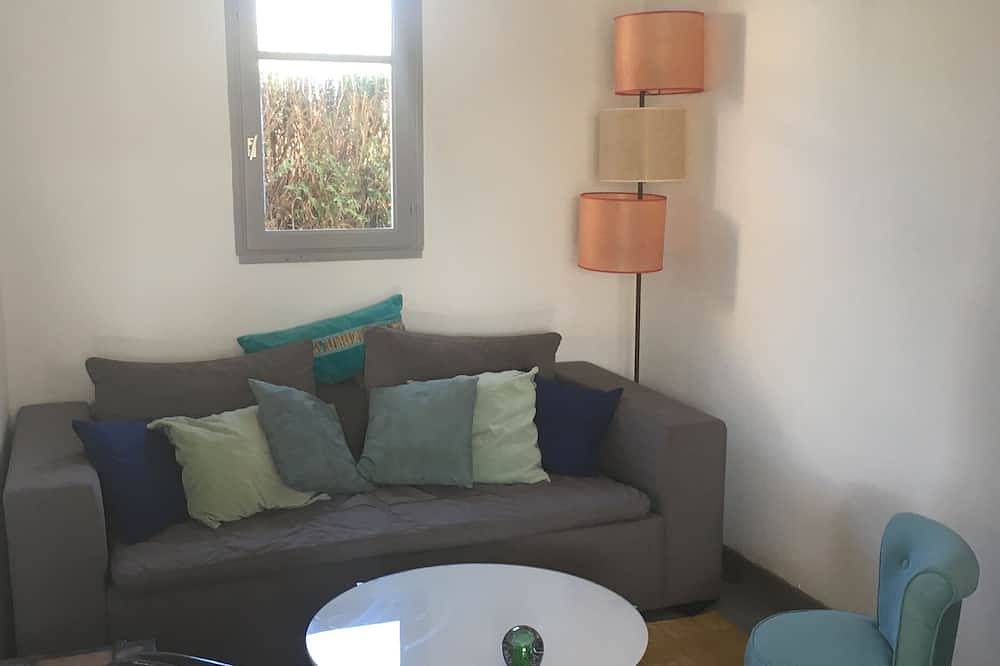 Very nice and cozy house 10 minutes from the Bassin in Arès, Arcachon region