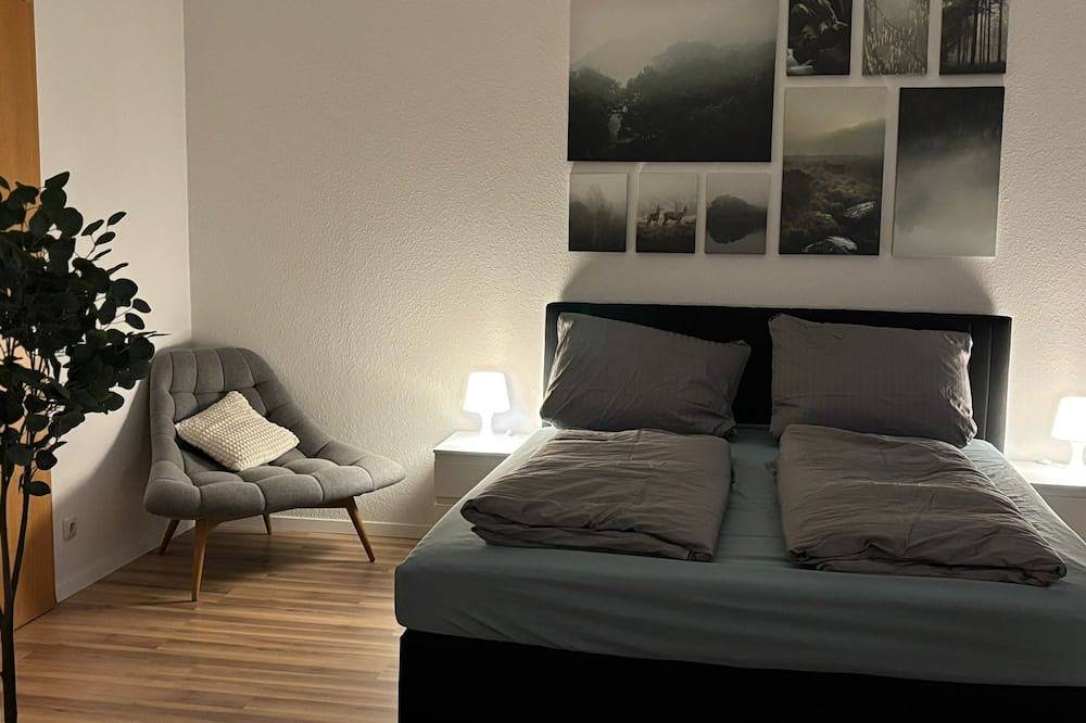 Ganze Wohnung, Hochwertige Fewo 93qm 2Schlazi.,5Pers.,Vollausstat. in Plauen, Chemnitz und Umgebung