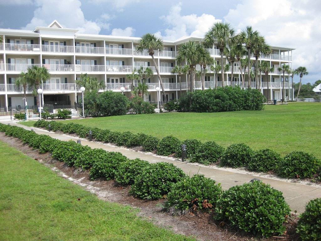 Ganze Wohnung, Gelassenheit, Sonnenschein und zuckerweißer Sand erwarten Sie / Pool / Whirlpool / kostenloses Wifi, Parkplatz in Johnsons Beach, Perdido Key