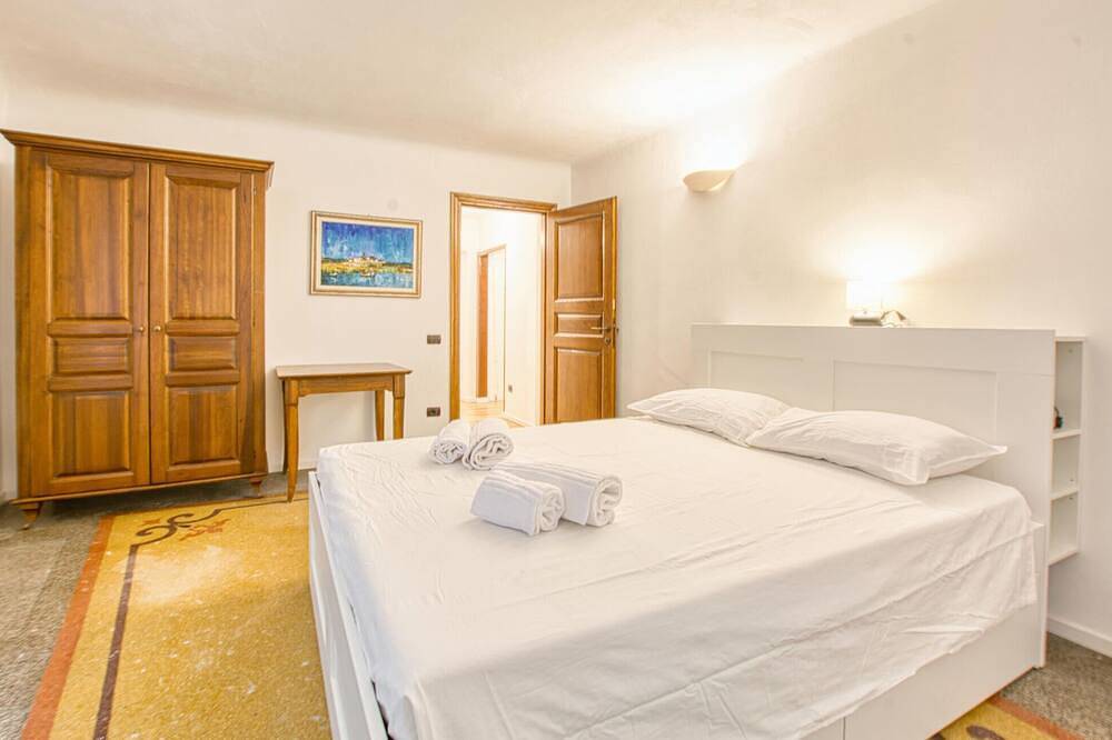 Ganze Wohnung, Amazing apartment in Genova with Wifi in Genua (Stadt), Genua