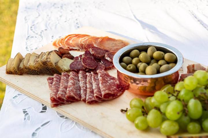 Maison d’hôte pour 31 personnes, avec jardin ainsi que piscine et vue à Pérouse - 2