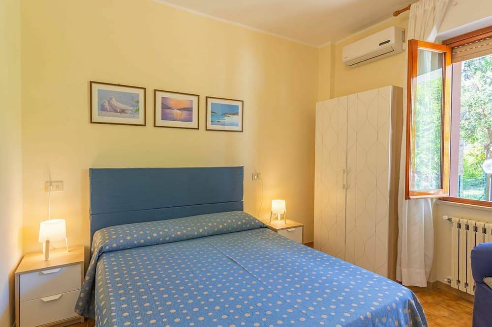 Apartamento entero, Bonito apartamento para 4 personas con Wifi, A/C, Tv, terraza y aparcamiento in Francavilla al Mare, Provincia de Chieti