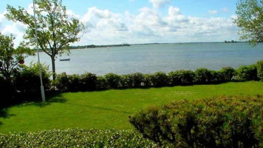 Ferienwohnung für 2 Personen, mit Balkon in Lemkenhafen