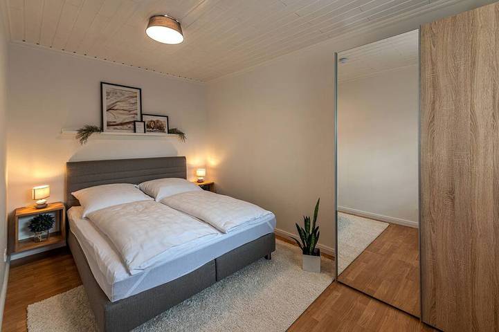 Ganze Wohnung, Ferienwohnung-Apartment-Eigenes Badezimmer-Terrass in Müden (Örtze), Faßberg