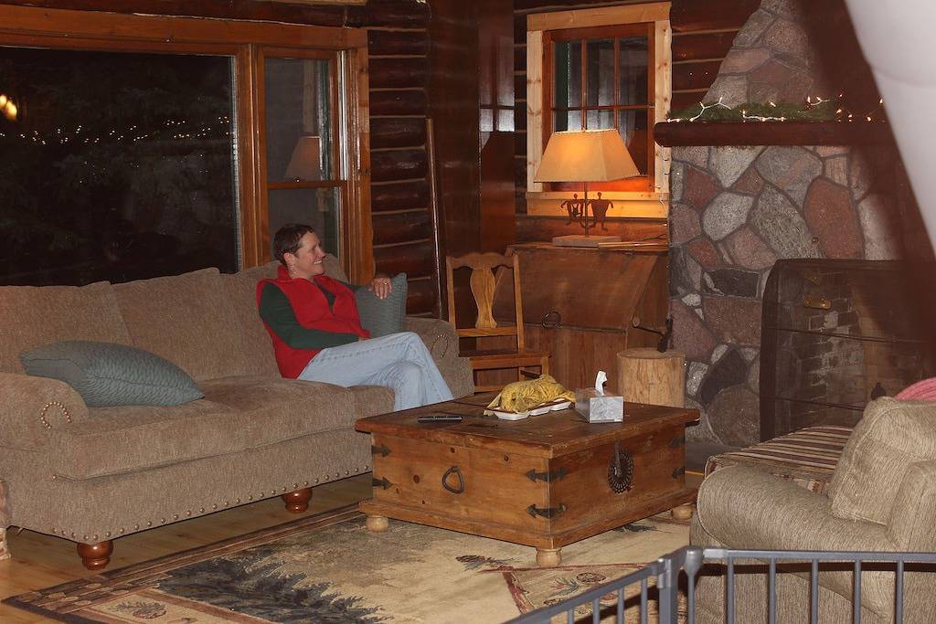 Log Cabin for 8 Guests in Bayfield County