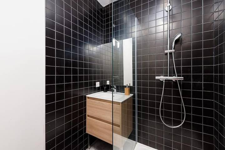 Gîte pour 8 personnes, avec terrasse, animaux acceptés à Talence - 4