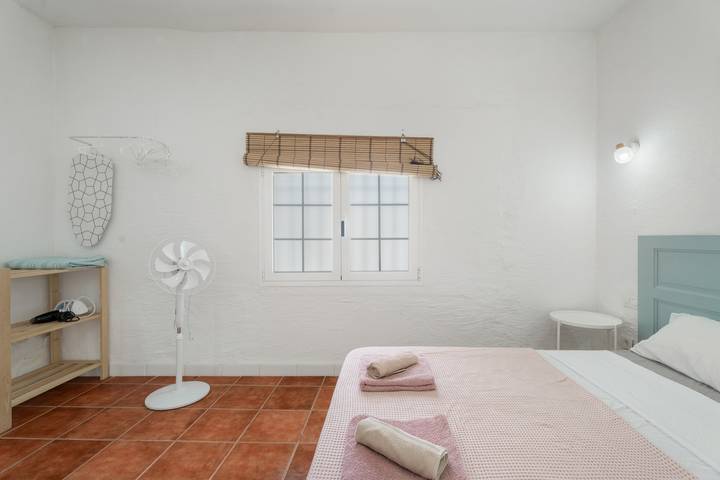 Vacation Home 'Casa Veronica 1 Planta Baja' with Wi-Fi in Playa de las Galletas (Arona), Arona