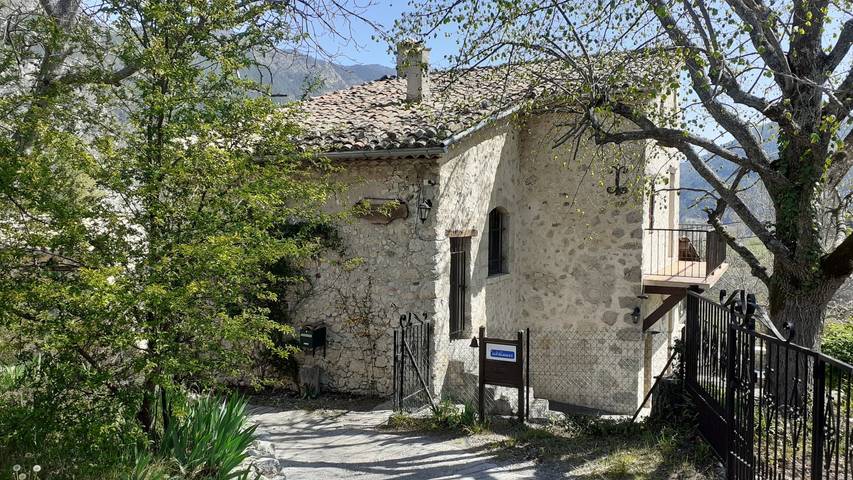 Chambre d’hôte pour 2 personnes, avec jardin en Provence-Alpes-Côte d'Azur - 4