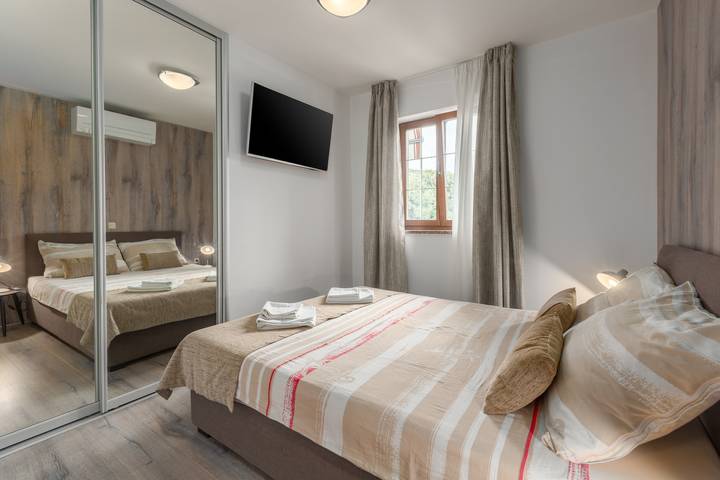 Ferienwohnung für 3 Personen, mit Balkon/Terrasse in Vrsar