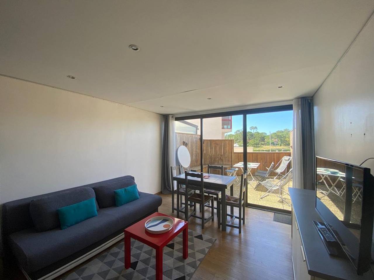 Entire apartment, Charming T2 in Capbreton with parking and terrace in Capbreton, Côte d’Argent