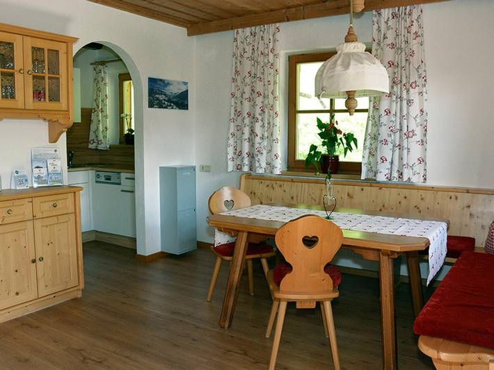Ferienwohnung für 3 Personen, mit Ausblick und Balkon, kinderfreundlich - 1