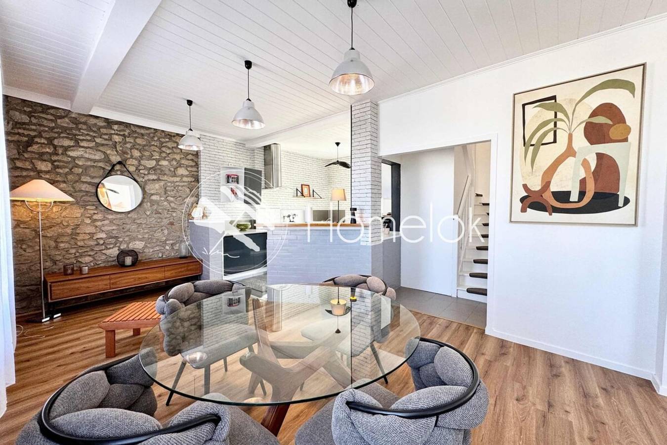Apartamento entero, Spacious contemporary duplex - Harbour view in Port-Louis, Côte des Mégalithes