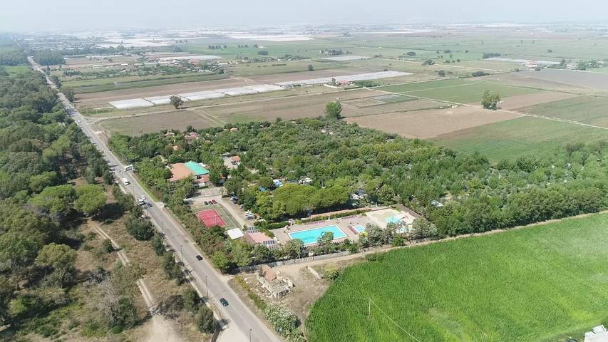 Bungalow für 2 Personen, mit Pool und Terrasse, mit Haustier in Kampanien - 2