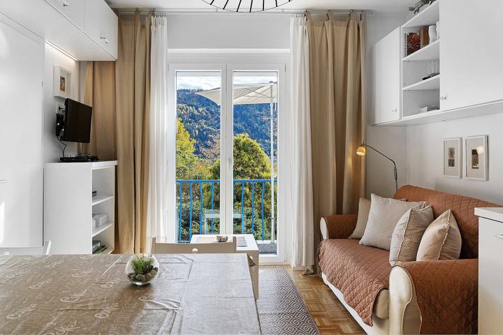 Ferienwohnung für 4 Personen, mit Balkon und Garten sowie Seeblick in Kärnten
