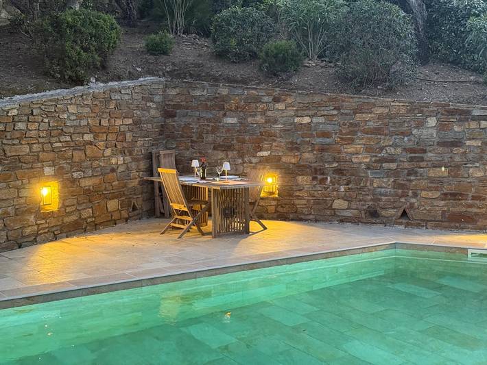 Location de vacances pour 8 personnes, avec jardin et balcon à Bormes-les-Mimosas - 2