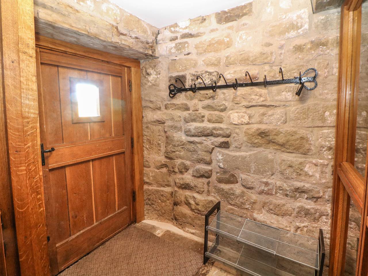 Wyndell Cruck Cottage in Stocksbridge, Sheffield