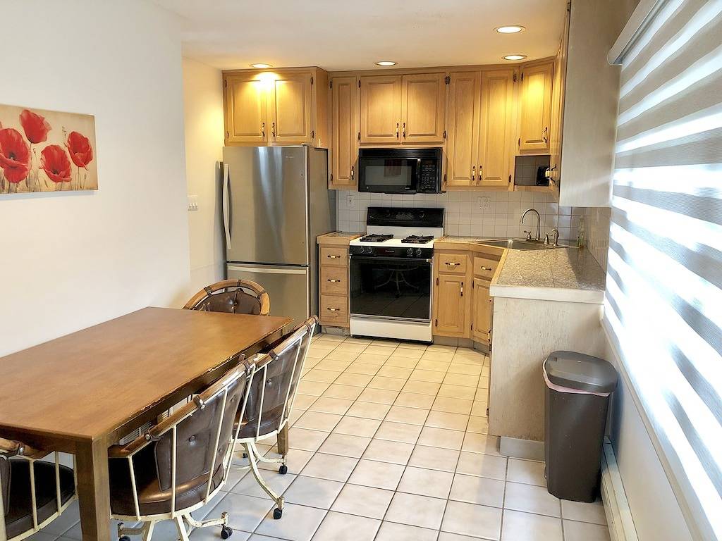 Ein kleines Haus im langen Zweig, nahe dem Strand! in Long Branch, Monmouth County