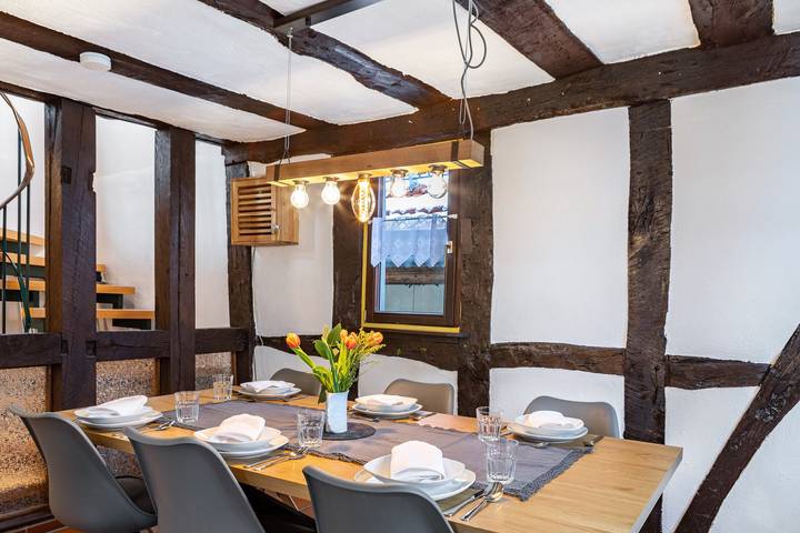 Ganze Wohnung, Ferienwohnung "Altstadtblick" mit Gemeinschaftsgarten, Balkon und Wi-Fi in Alsfeld, Vogelsberg Region