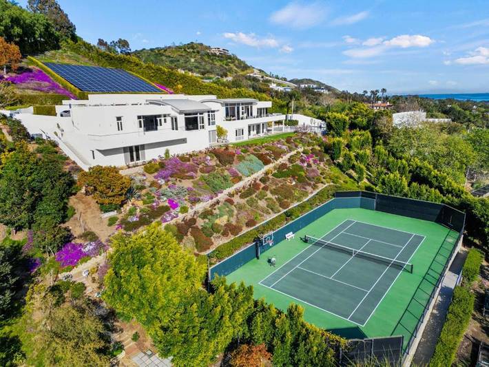 Villa pour 12 personnes, avec vue ainsi que jardin et piscine, animaux acceptés à Malibu - 2