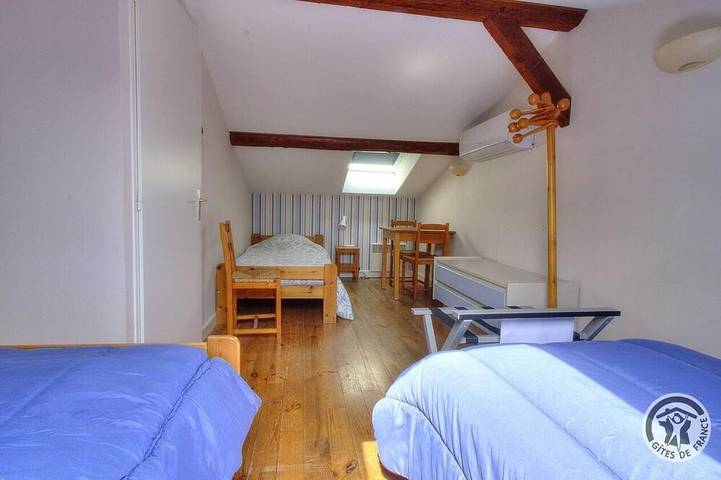 Location de vacances pour 5 personnes, avec jardin et piscine à Saint-Julien (Rhône) - 4