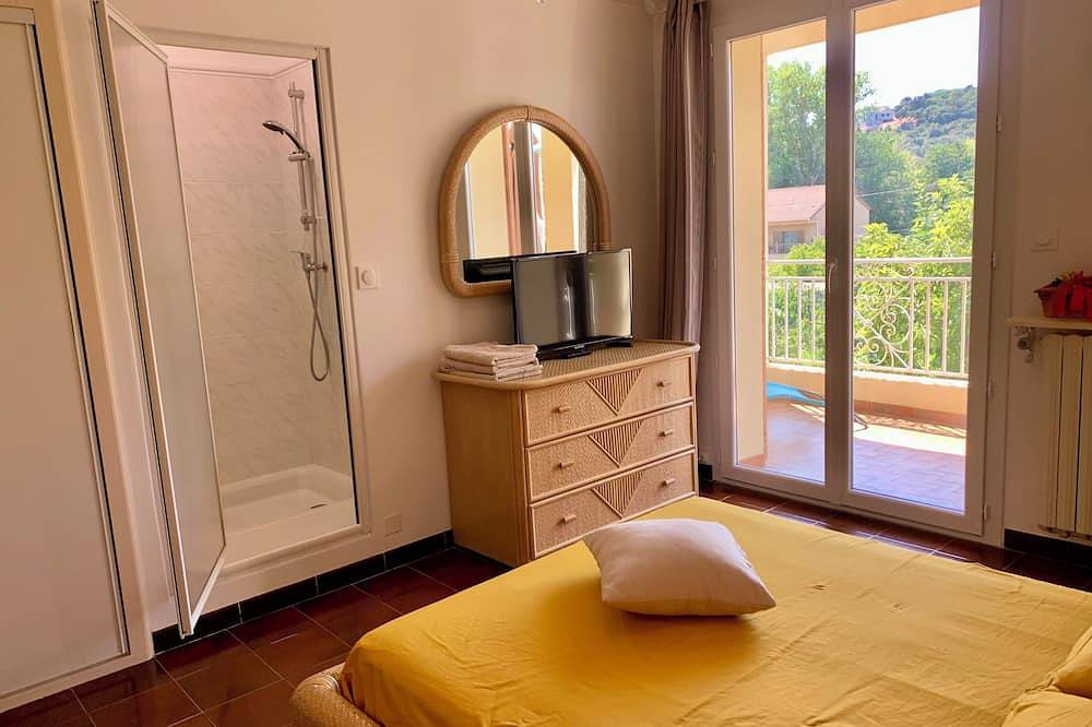 Spacious Top Of Villa in Appietto, Ajaccio e dintorni