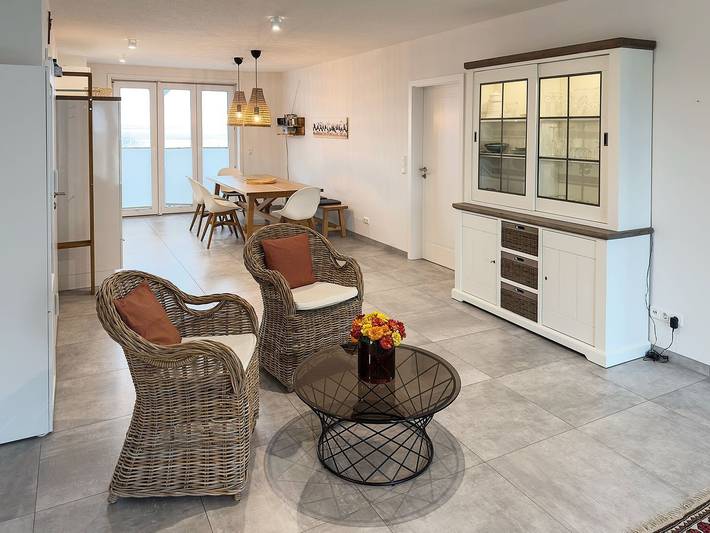 Ganze Wohnung, Haus Weiße Düne – Ferienwohnung 4 mit 2 Schlafzimmern, Meerblick in Wittdün, Amrum