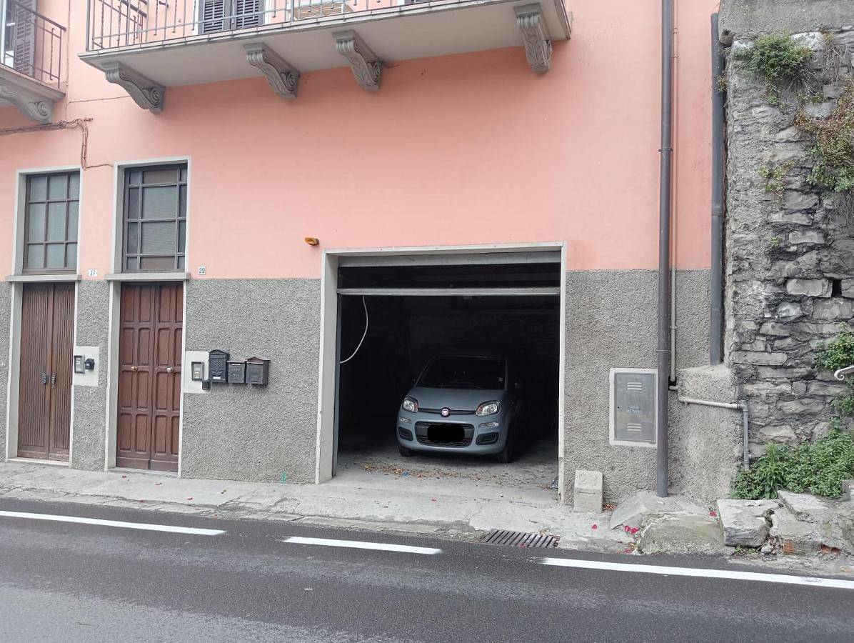 Ganze Wohnung, Casa Mauro, Lake View and Garage! in Colonno, Comer See