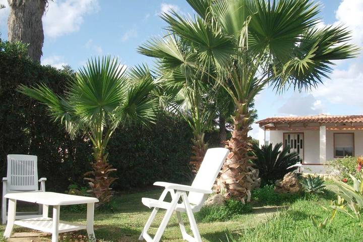 Villa voor 8 personen, with Balkon and Terras as well as Tuin in San Lorenzo