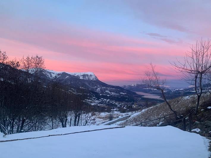 Gîte pour 2 personnes, avec Terrasse et Jardin ainsi que Vue sur le lac et Vue à Saint-Sauveur - 3