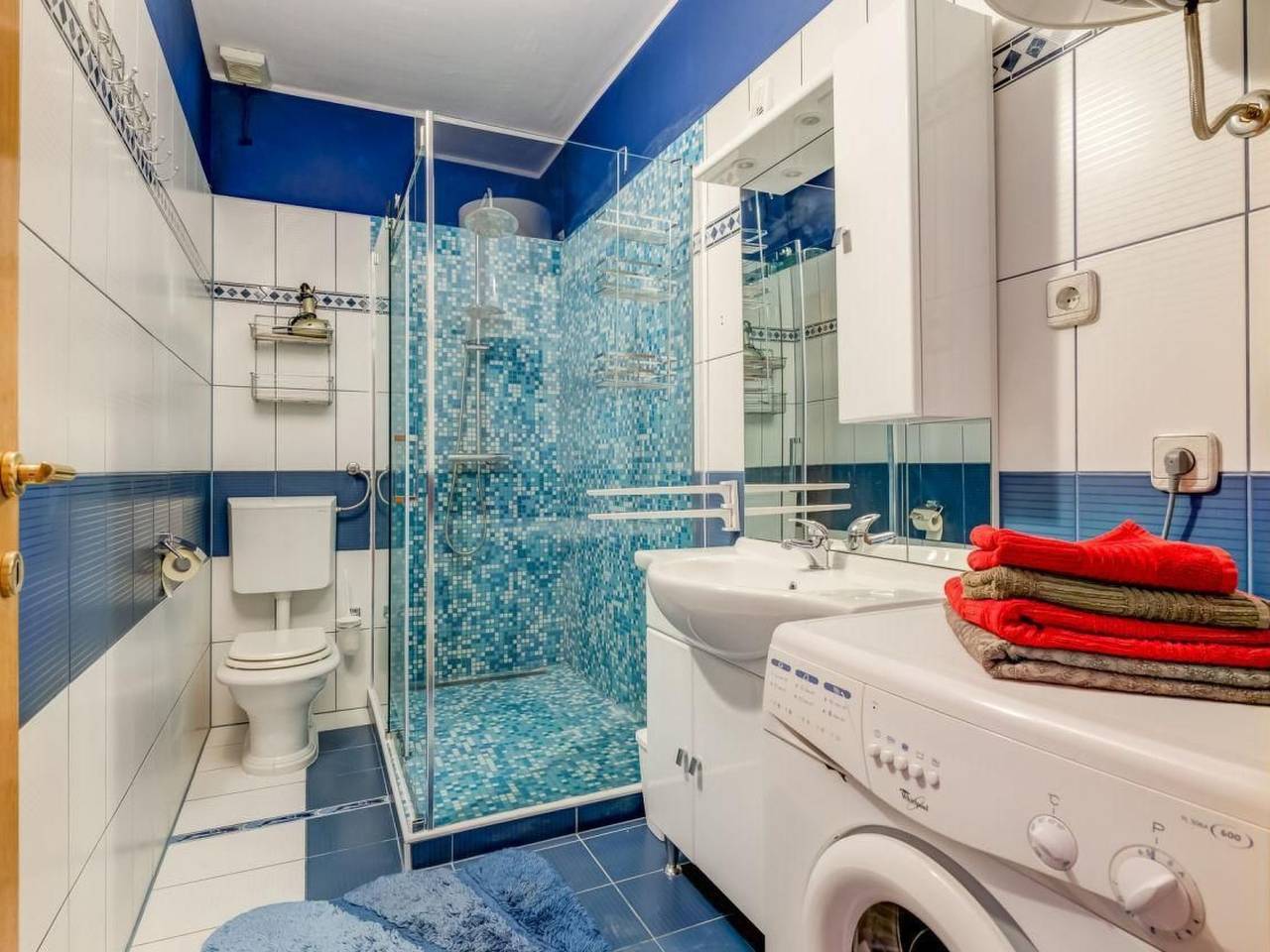Appartamento intero, Nette Wohnung in Split mit Terrasse, Gregor von Nin-Nähe in Spalato, Regione spalatino-dalmata