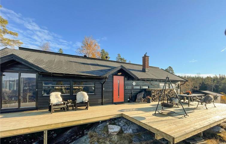 Ferienhaus für 8 Personen mit Garten in Sigdal