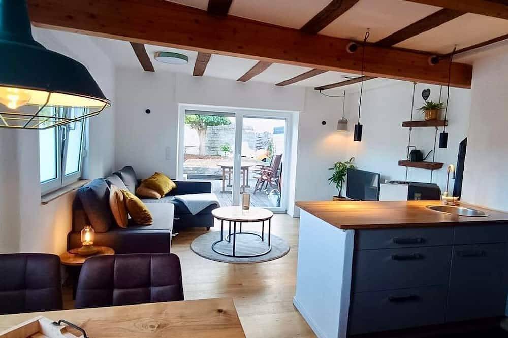 Ganze Wohnung, Ferienwohnung Hexenhäuschen - Appartement/Fewo, Dusche und Bad, Wc, 1 Schlafraum in Kobern-Gondorf, Osteifel