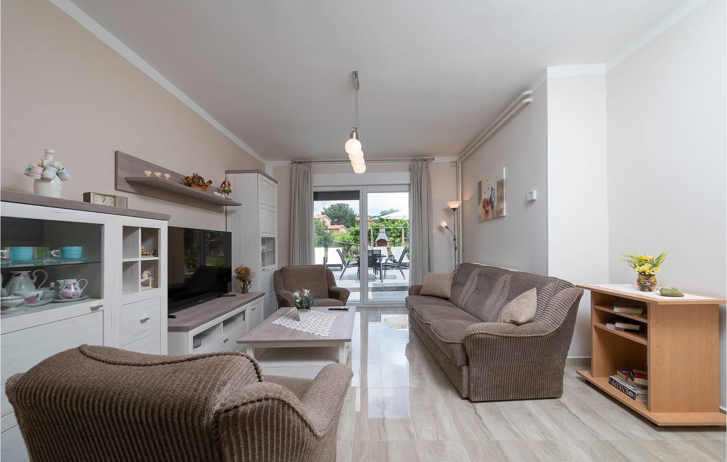 Maison de vacances pour 6 personnes avec terrasse in Presika, Côte Est de l'Istrie