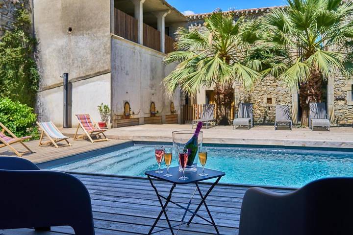 Gîte pour 4 personnes, avec jardin ainsi que jacuzzi et piscine à Pezens - 2