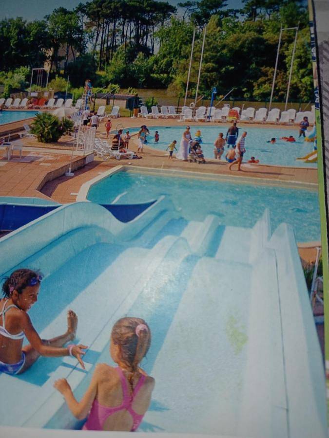 Appartement de vacances pour 3 personnes, avec Terrasse et Jardin ainsi que Piscine et Vue