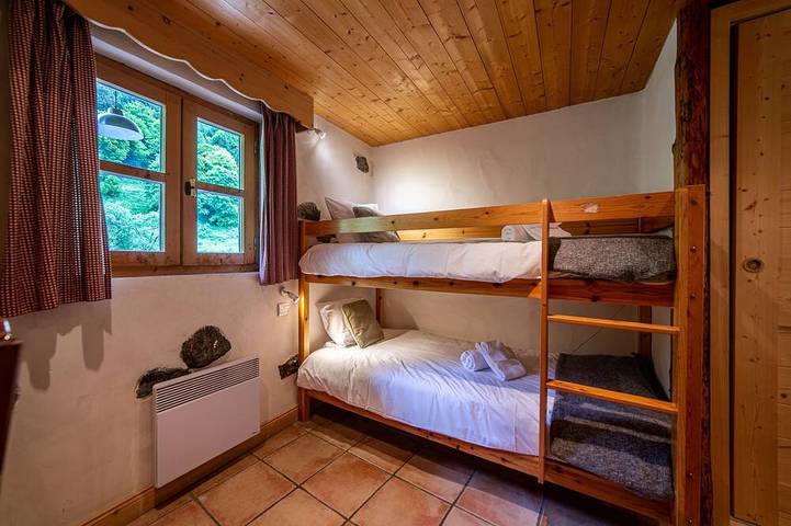 🏔️ Exceptional chalet, 350 m² – sleeps 18 – Jacuzzi, sauna & panoramic view in Champagny-en-Vanoise, Vanoise-Massiv