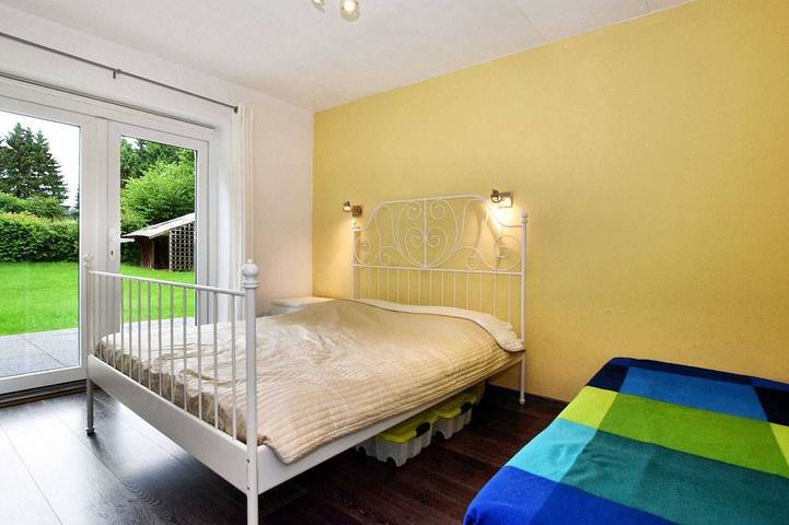 Location de vacances pour 4 personnes, avec jardin et sauna ainsi que jacuzzi et terrasse, animaux acceptés dans Rogery - 2