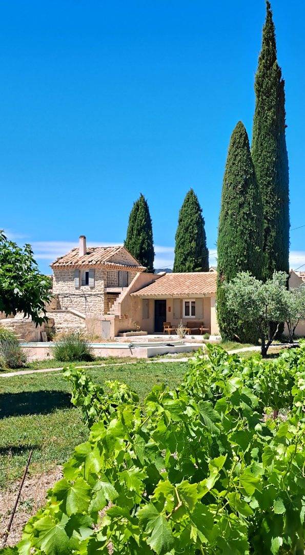 Gîte pour 18 personnes, avec piscine et jardin ainsi que jacuzzi et balcon à Caromb - 4