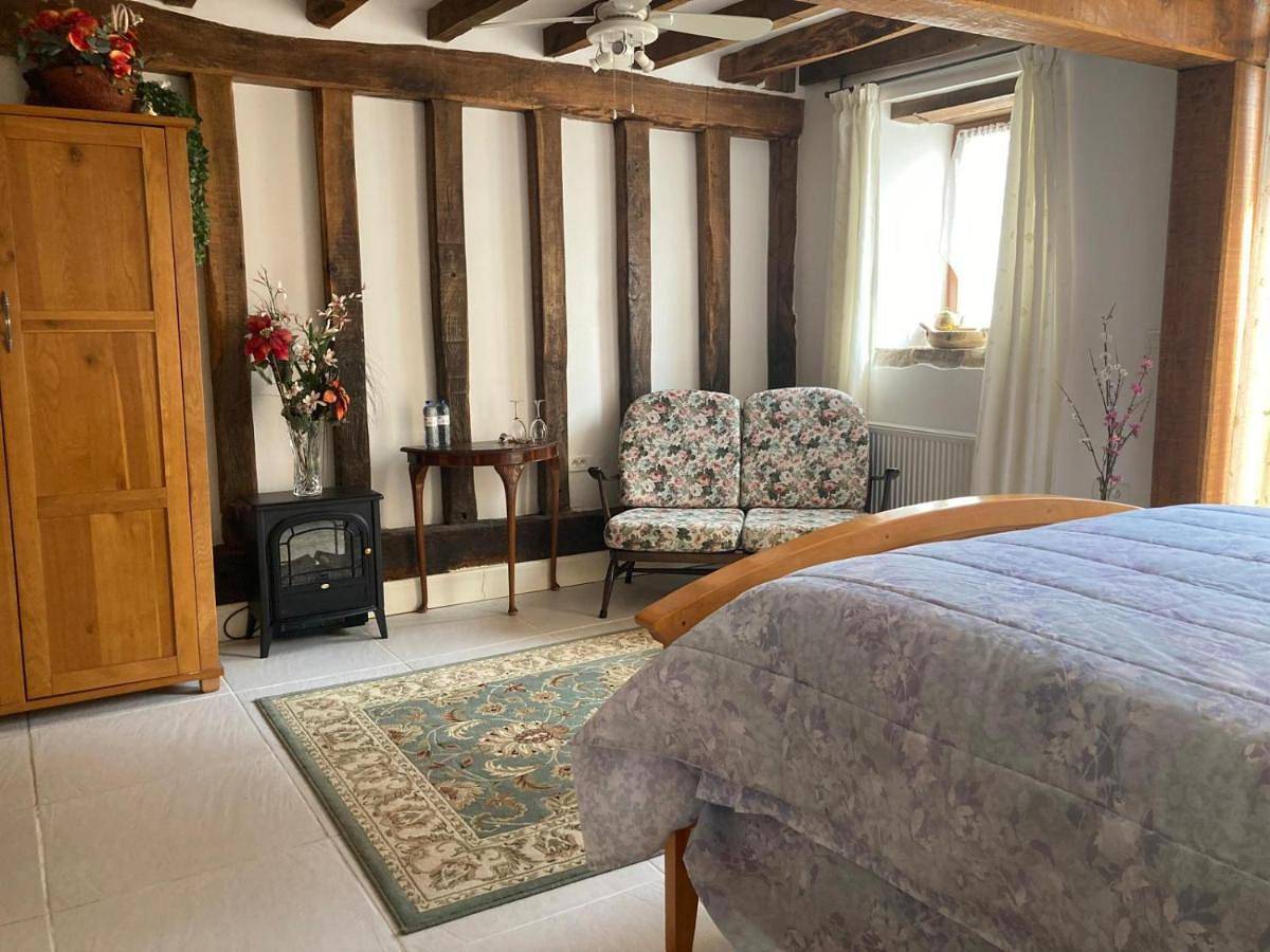 Double Room in Naillat, Région de Guéret